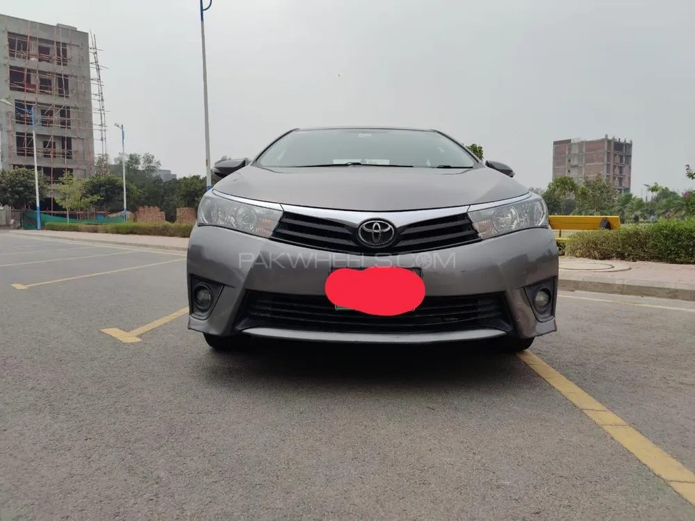Toyota Corolla 2015 for Sale in Lahore Image-1