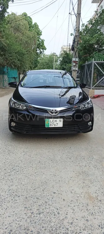 Toyota Corolla 2018 for Sale in Islamabad Image-1