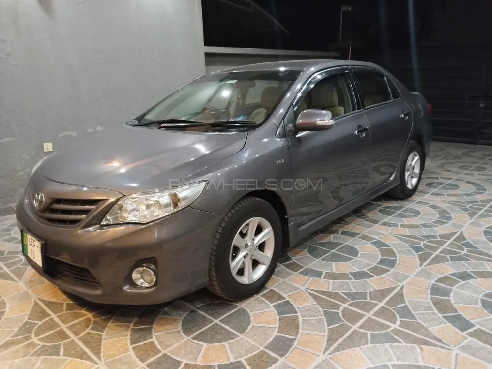 Toyota Corolla 2012 for Sale in Lahore Image-1