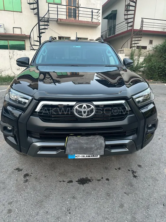Toyota Hilux 2022 for Sale in Islamabad Image-1