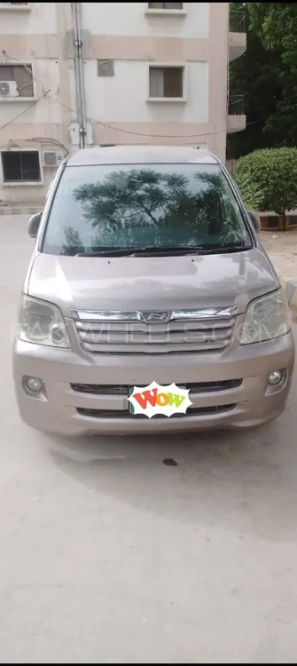 Toyota Noah 2004 for Sale in Karachi Image-1