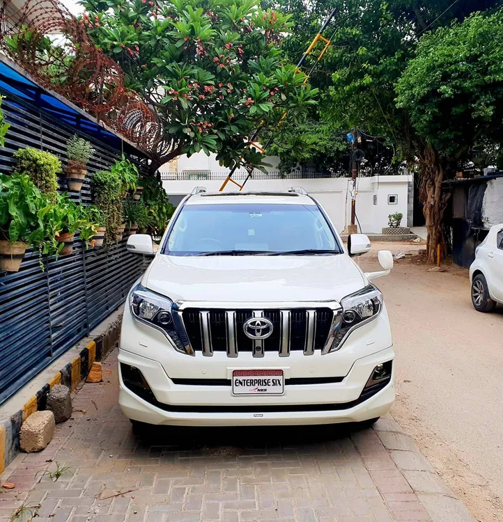 Toyota Prado 2014 for Sale in Karachi Image-1