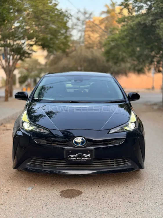 Toyota Prius 2020 for Sale in Karachi Image-1