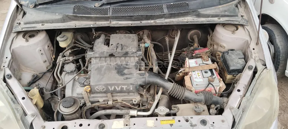 Toyota Vitz 2006 for Sale in Multan Image-1