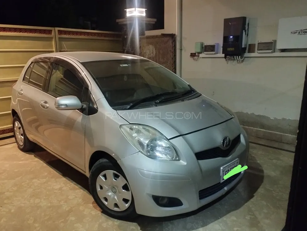 Toyota Vitz 2008 for Sale in Sargodha Image-1