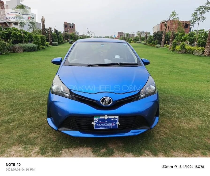 Toyota Vitz 2014 for Sale in Lahore Image-1