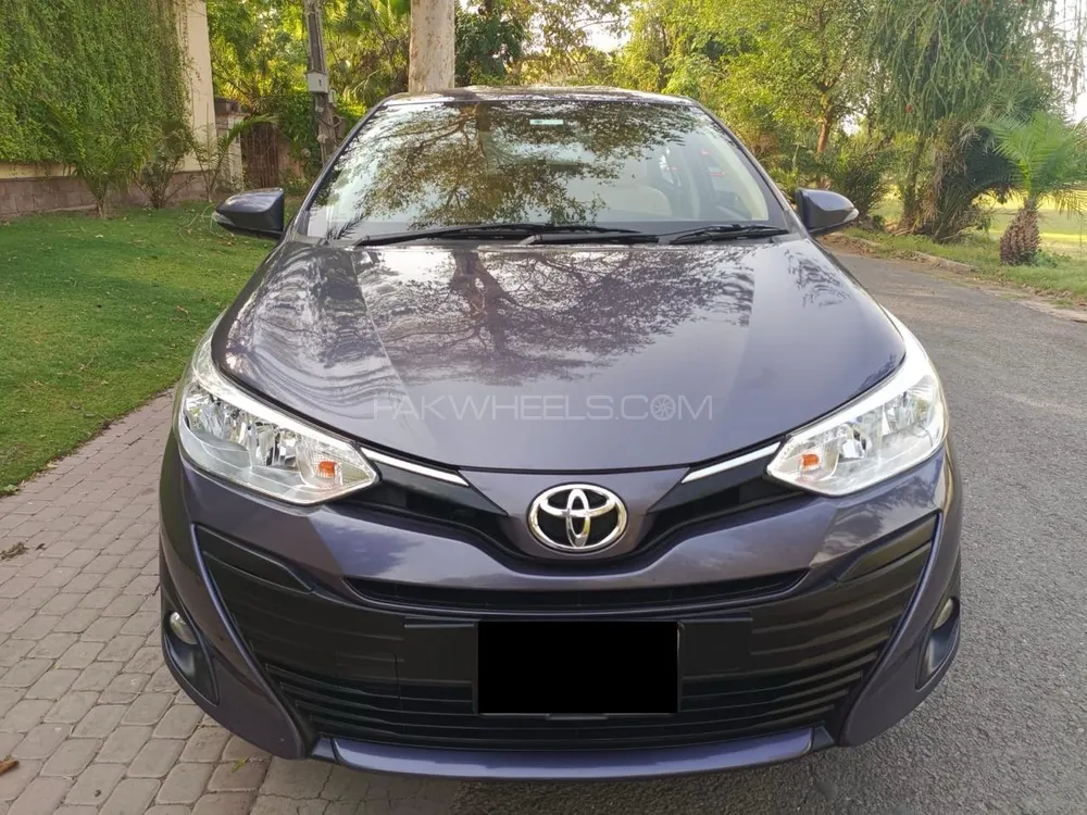 Toyota Yaris Sedan 2020 for Sale in Lahore Image-1