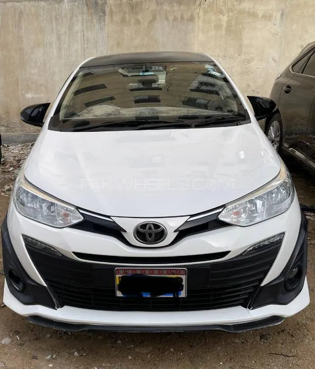 Toyota Yaris Sedan 2021 for Sale in Karachi Image-1