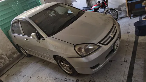 Suzuki Liana RXi 2006