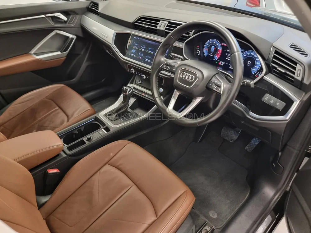 Audi Q3 2020 for Sale in Karachi Audi Q3 2020 for Sale in Karachi Image-3