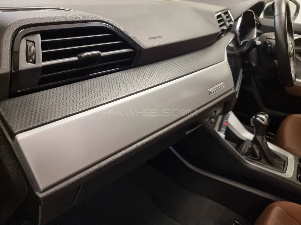 Audi Q3 2020 for Sale in Karachi Audi Q3 2020 for Sale in Karachi Image-18