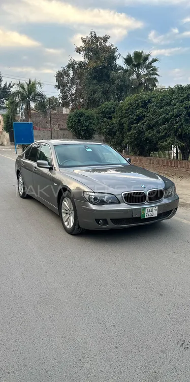 BMW 7 Series 2006 for Sale in Faisalabad Image-1