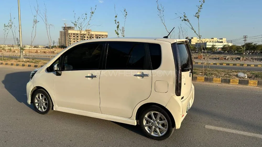Daihatsu Move 2016 for Sale in Lahore Image-1