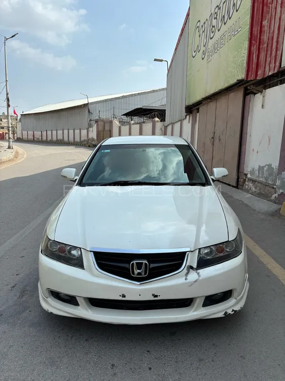 Honda Accord 2004 for Sale in Karachi Image-1