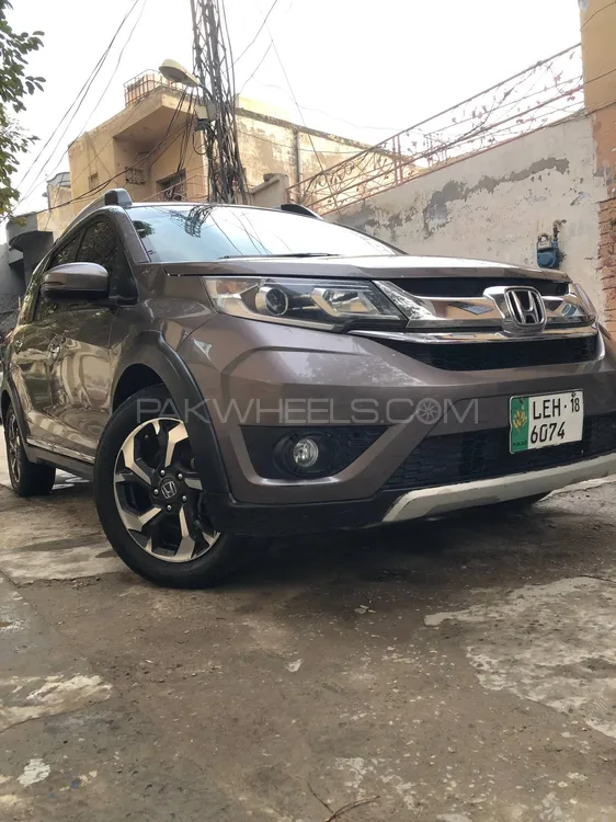 Honda BR-V 2018 for Sale in Lahore Image-1