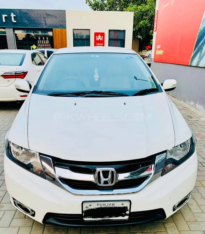 Honda City 2021 for Sale in Lahore Image-1