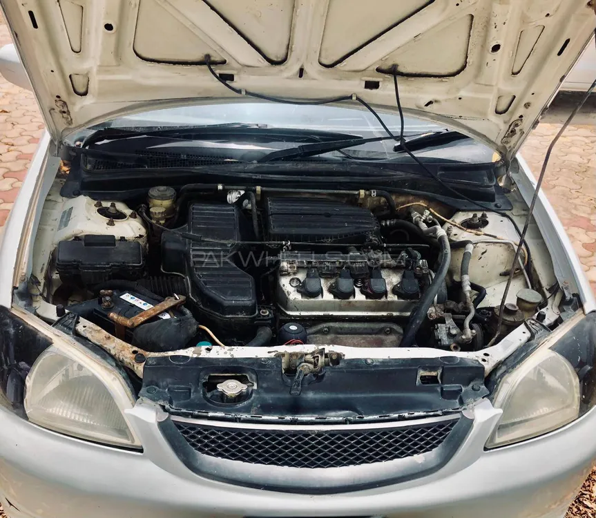 Honda Civic 2004 for Sale in Hyderabad Image-1
