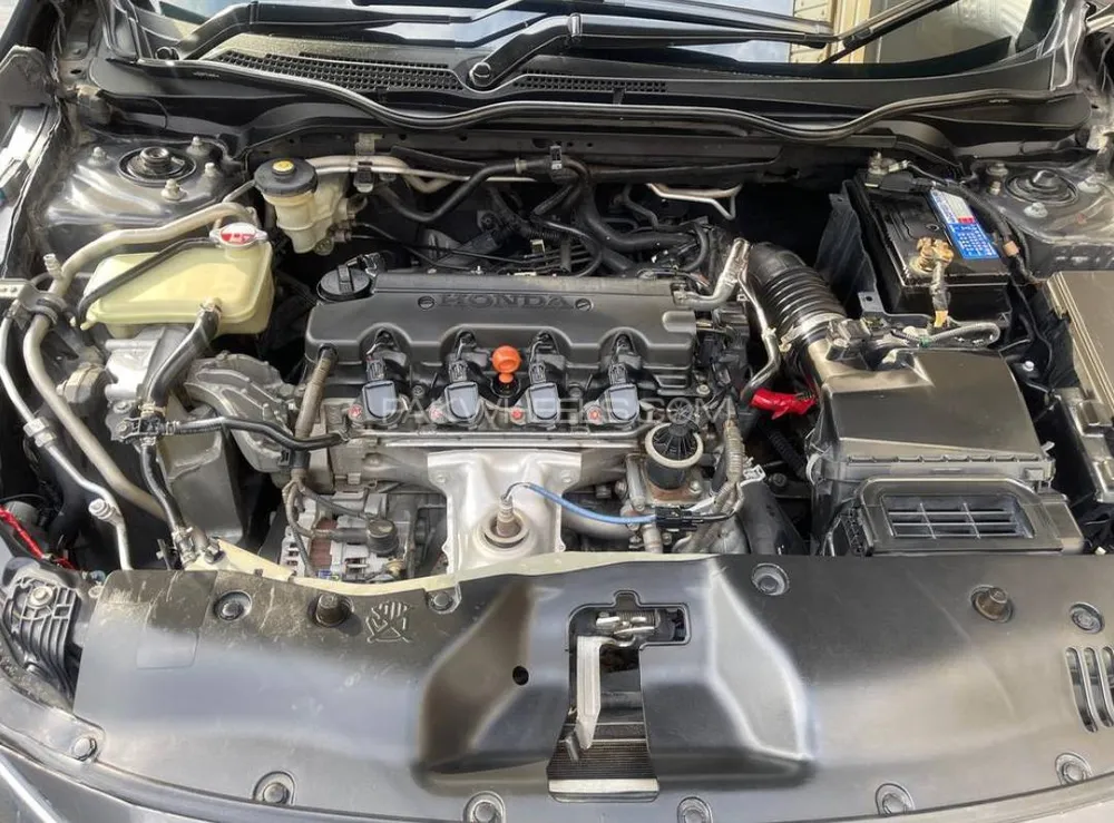 Honda Civic 2016 for Sale in Mardan Honda Civic 2016 for Sale in Mardan Image-3