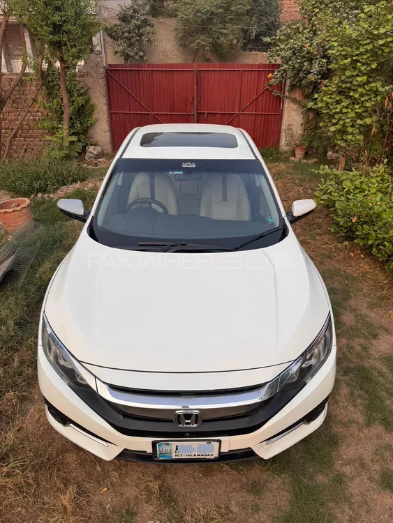 Honda Civic 2017 for Sale in Chiniot Image-1