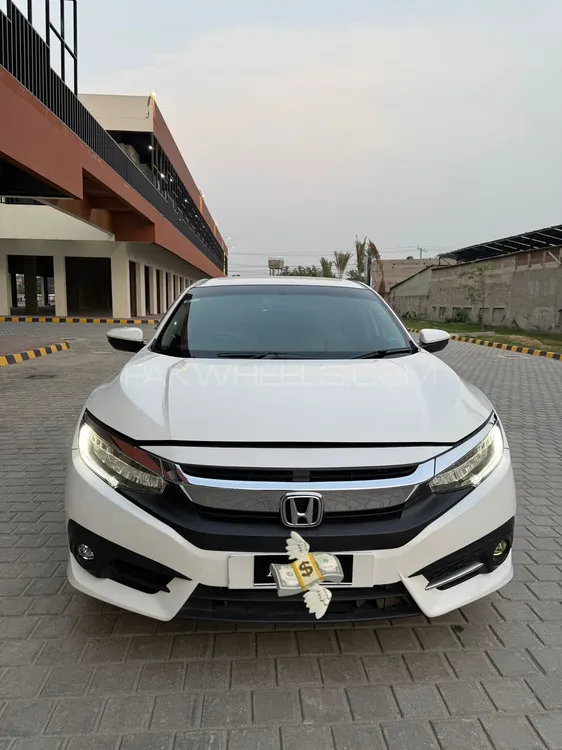 Honda Civic 2020 for Sale in Faisalabad Image-1