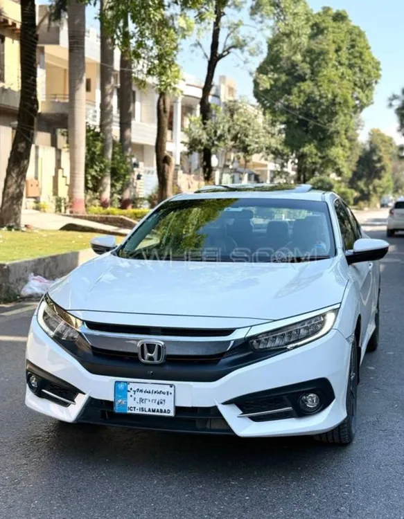 Honda Civic 2022 for Sale in Peshawar Image-1