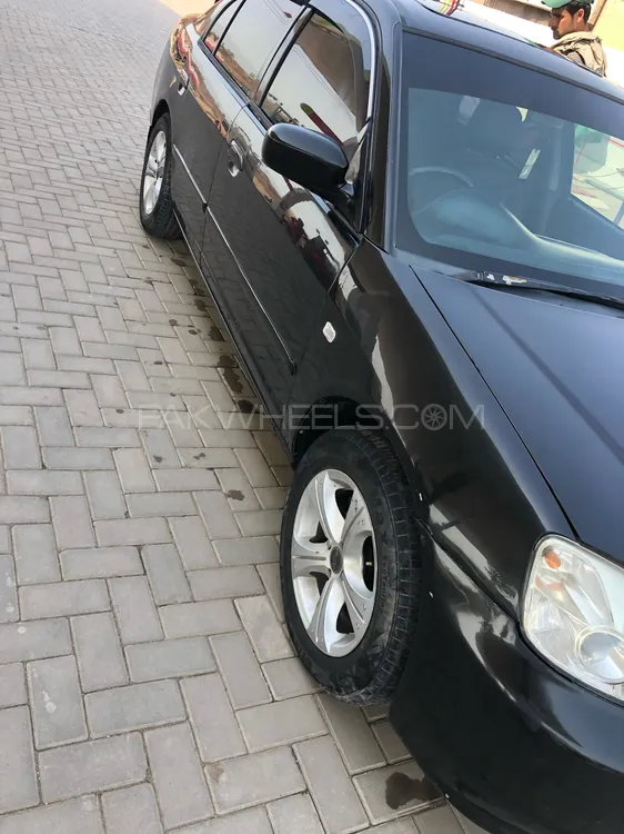 Honda Civic 2002 for Sale in Islamabad Image-1