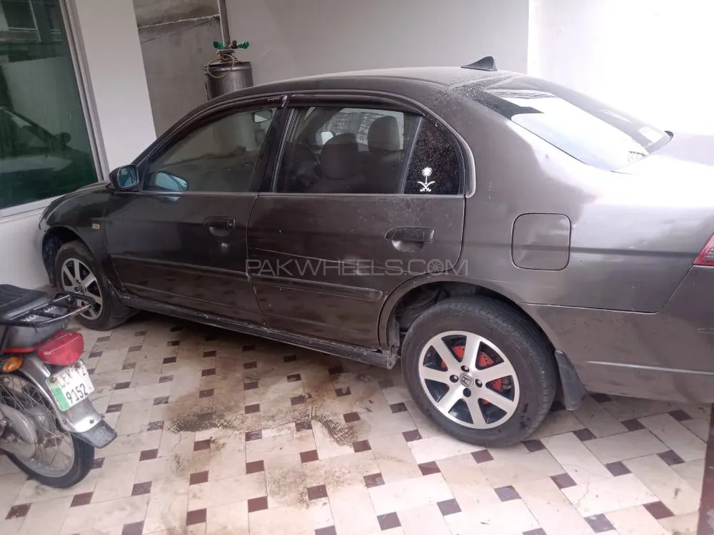 Honda Civic 2005 for Sale in Lahore Image-1
