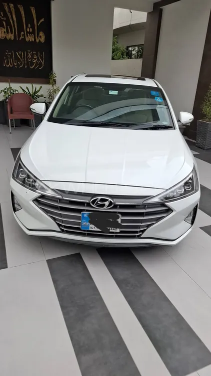 Hyundai Elantra 2021 for Sale in Lahore Image-1