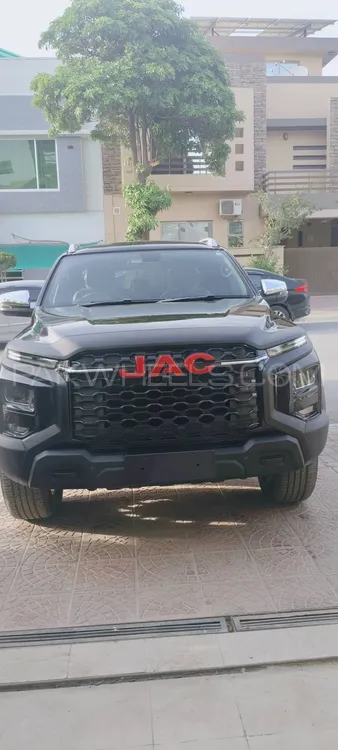 JAC T9 2025 for Sale in Islamabad Image-1