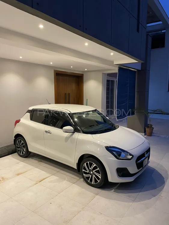 Suzuki Swift 2023 for Sale in Islamabad Image-1