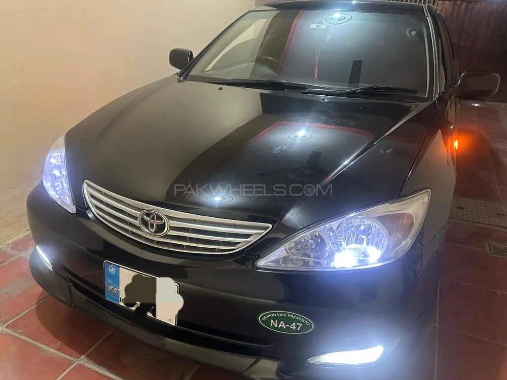 Toyota Camry 2002 for Sale in Islamabad Image-1