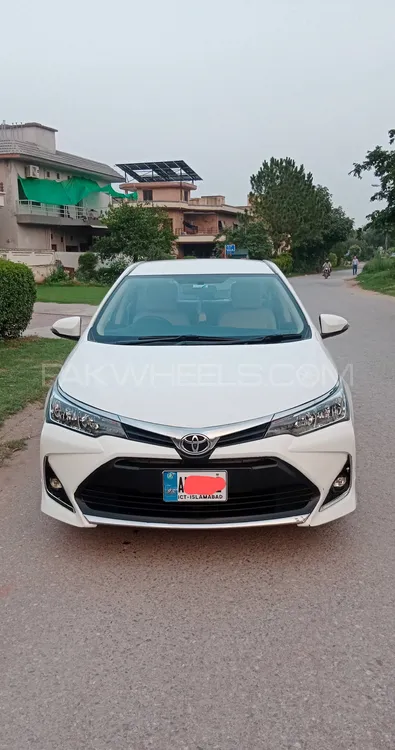 Toyota Corolla 2019 for Sale in Islamabad Image-1