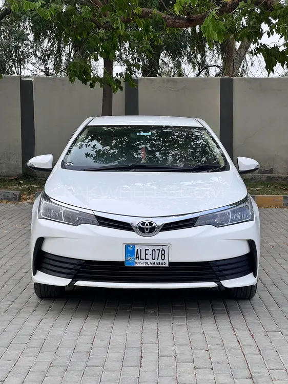Toyota Corolla 2020 for Sale in Islamabad Image-1