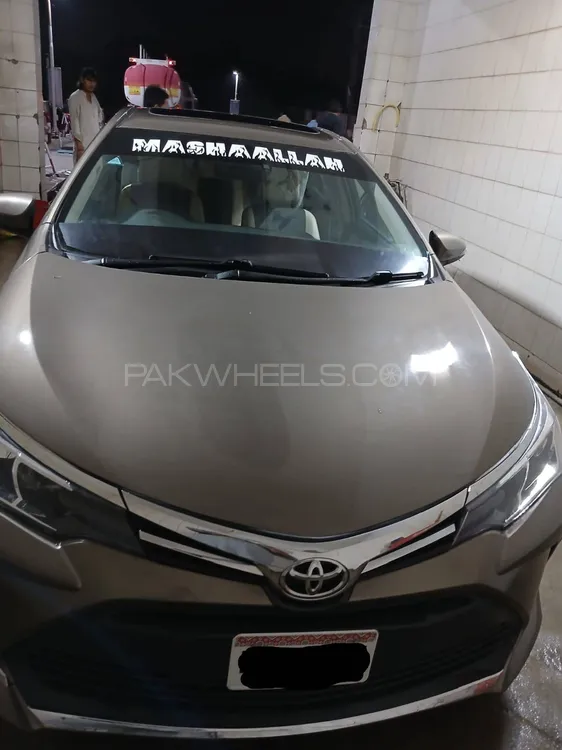 Toyota Corolla 2015 for Sale in Islamabad Image-1