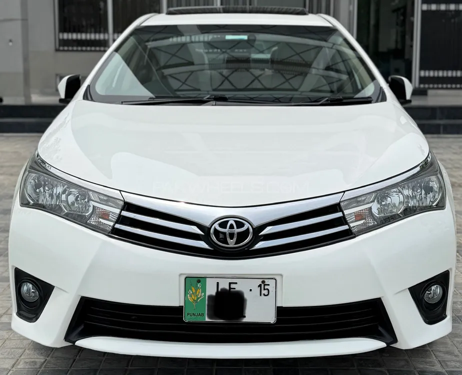 Toyota Corolla 2015 for Sale in Lahore Image-1