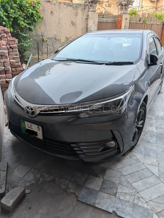 Toyota Corolla 2018 for Sale in Lahore Image-1
