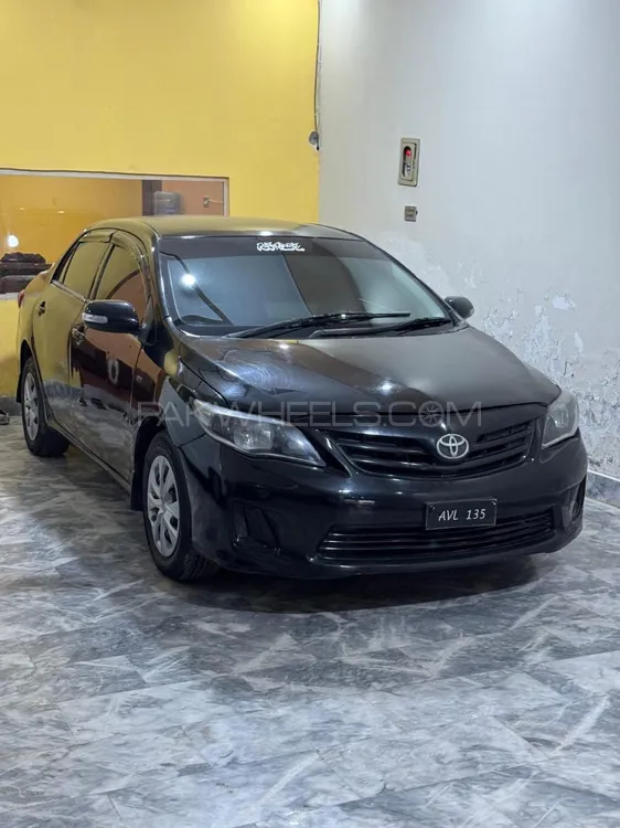 Toyota Corolla 2011 for Sale in Lahore Image-1