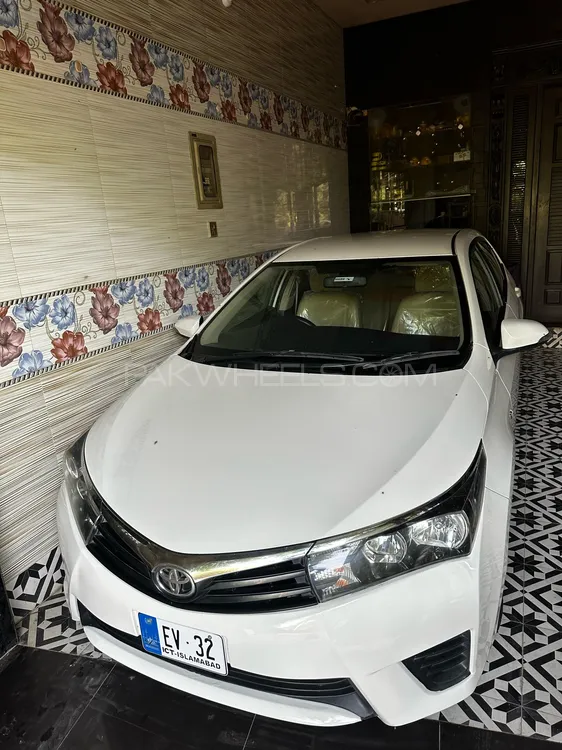 Toyota Corolla 2015 for Sale in Sargodha Image-1