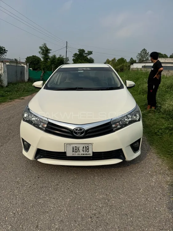 Toyota Corolla 2016 for Sale in Islamabad Image-1