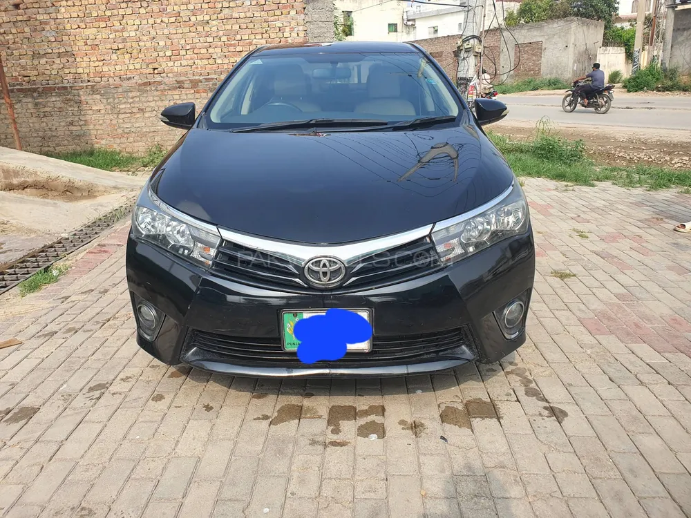 Toyota Corolla 2015 for Sale in Gujrat Image-1