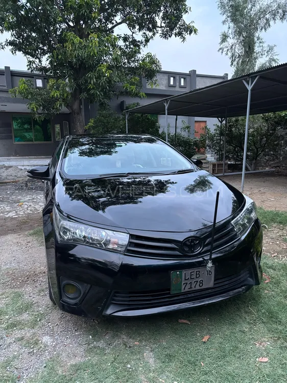 Toyota Corolla 2016 for Sale in Mardan Image-1