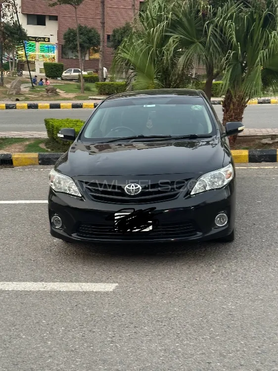 Toyota Corolla 2012 for Sale in Ahmed Pur East Image-1
