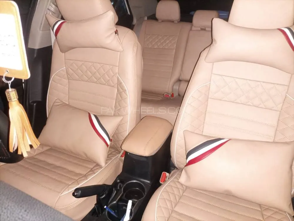 Toyota Grande | Corolla | GLI | XLI poshish seat covers in japanese Image-1