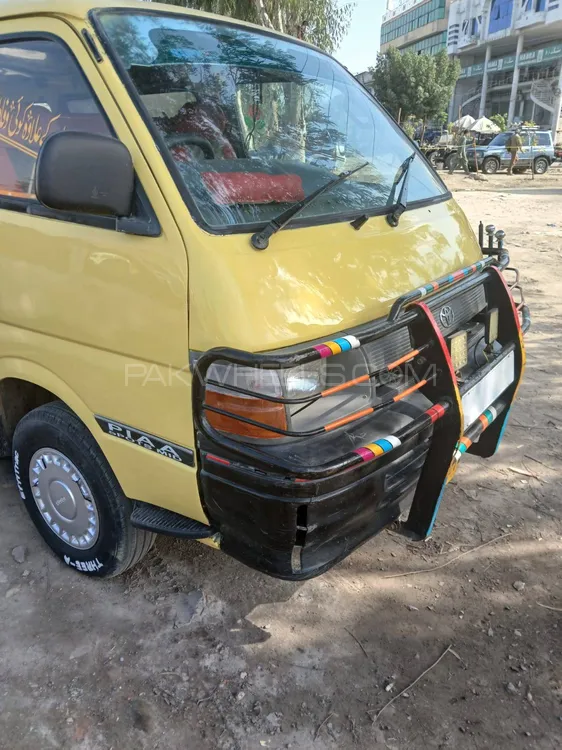 Toyota Hiace 1993 for Sale in Gujrat Image-1