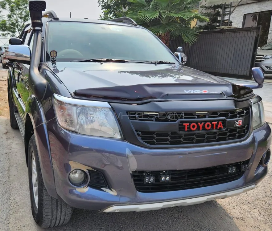 Toyota Hilux 2016 for Sale in Islamabad Image-1
