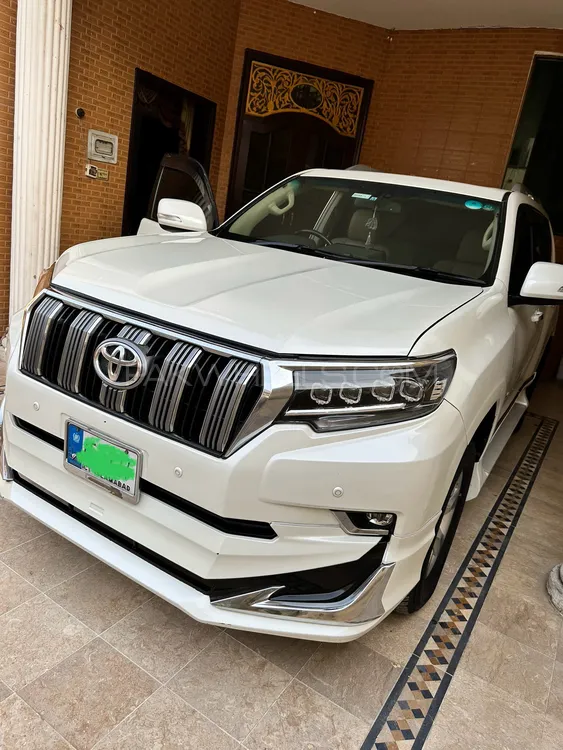 Toyota Prado 2011 for Sale in Chakwal Image-1