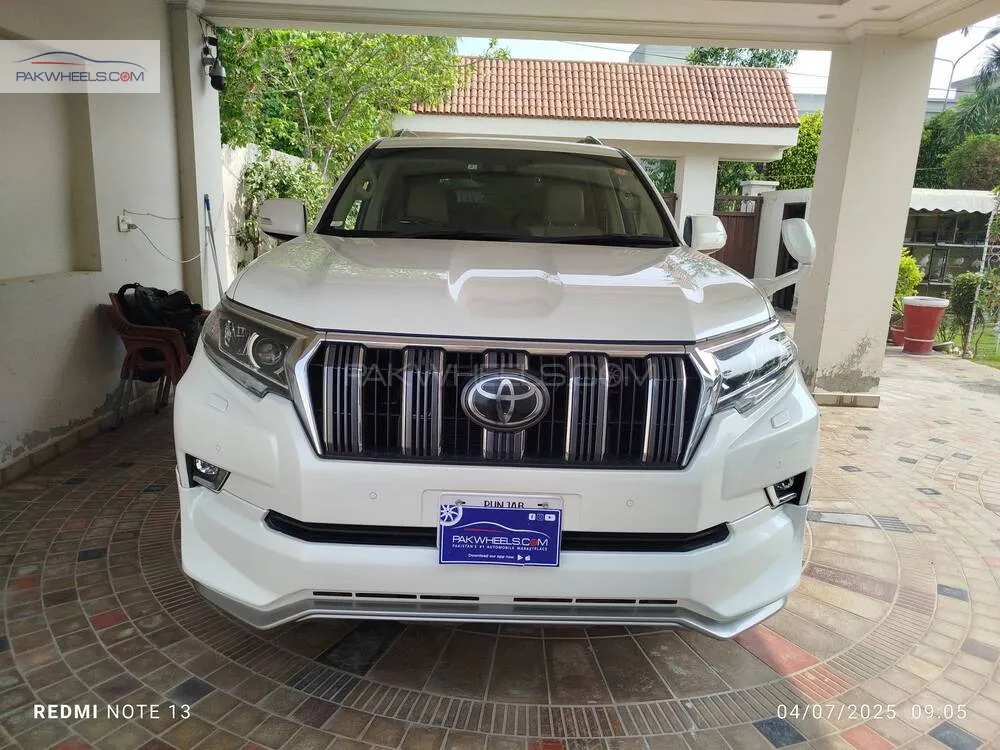 Toyota Prado 2018 for Sale in Lahore Image-1