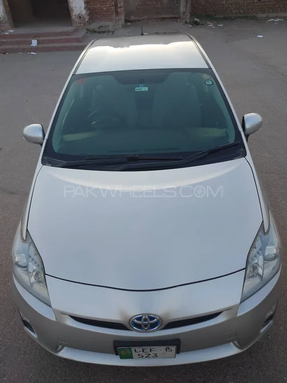 Toyota Prius 2010 for Sale in Lahore Image-1