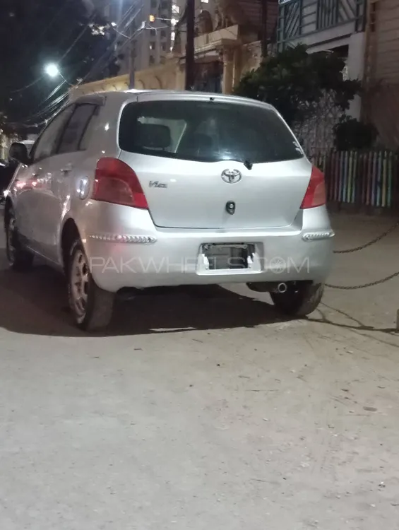 Toyota Vitz 2006 for Sale in Karachi Image-1