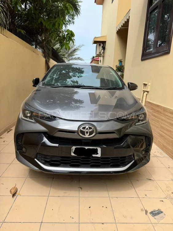 Toyota Yaris Sedan 2025 for Sale in Karachi Image-1